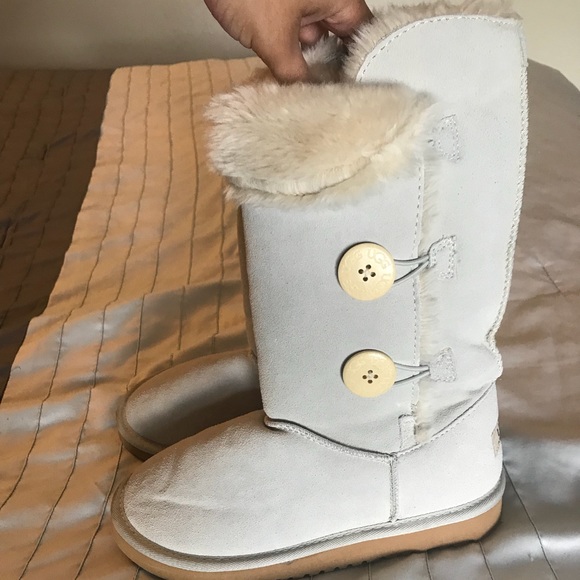 UGG Shoes - UGGS Ladies fur lined boots.